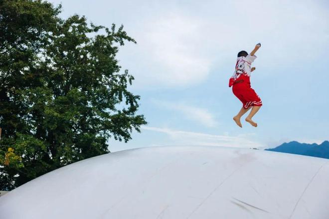 去了村里她们过得很安逸AG真人游戏平台裸辞(图10)